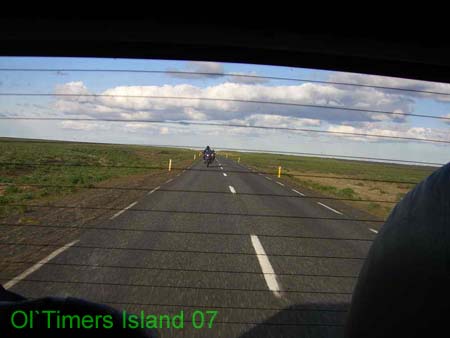 Island 105-s